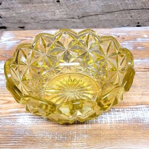 Stunning Vintage Yellow Gold Glass Diamond Point Dish